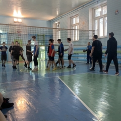 Соревнования по волейболу среди юношей